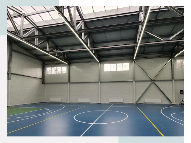 Строительство спортивных объектов от 610 руб в Сальск